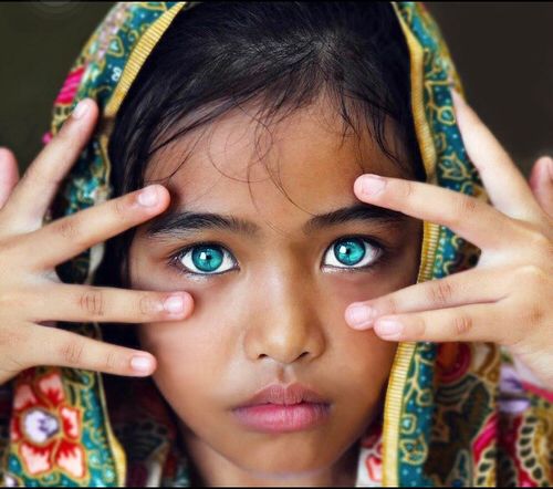 Blue eyed Indian girl.jpg